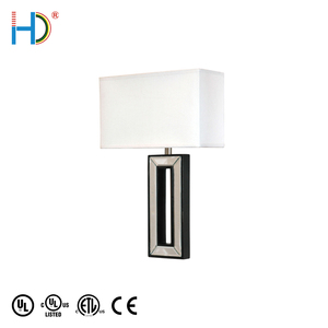 Fábrica <span class=keywords><strong>de</strong></span> buena calidad Blanco moderno mitad sombra interior <span class=keywords><strong>de</strong></span> madera <span class=keywords><strong>de</strong></span> <span class=keywords><strong>la</strong></span> pared <span class=keywords><strong>de</strong></span> <span class=keywords><strong>la</strong></span> lámpara - Product Image 3
