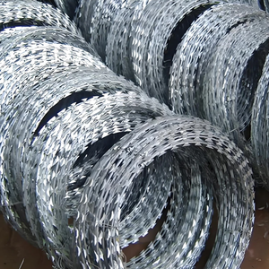 Alambre de púas galvanizado en caliente antiescalada para cercas |   Alambre de púas de seguridad - Product Image 6