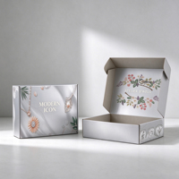 Boîte d'expédition ondulée blanc nuage avec imprimé floral vintage, idéale pour bijoux, bagues, colliers – Boîte postale pour boutiques et entreprises