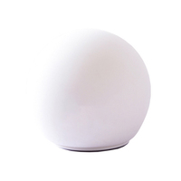 Vente en gros OEM Lampe de nuit tactile en silicone colorée rechargeable avec piles AAA, abat-jour rond, lampe boule en silicone pour enfants