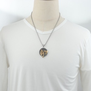 Colgante de acero inoxidable con hacha vikinga y cuervo de Yunnique, collar nórdico con runas para hombre, joyería de moda hip hop, cadena de 60 cm - Product Image 4