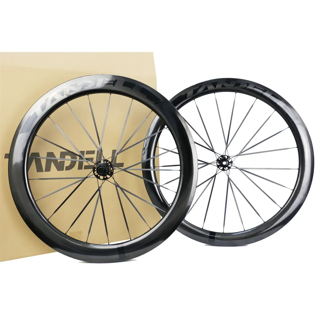 OEM Barato 700C Ruedas de bicicleta de carretera Juego de ruedas de bicicleta Bicicleta de carretera de carbono con rodamientos de cerámica Juego de ruedas de disco de cubo