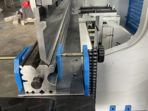 160t4000mm da69t 8 + 1 trục 3D Lập Trình CNC tự động Báo Chí phanh thép tấm uốn Máy kim loại - Product Image 4