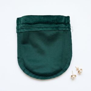 Bolsa de Terciopelo Personalizada Reciclable con Cordón para Empacar Joyas, Collares, Pendientes, Bolsas Protectoras contra el Polvo - Product Image 4