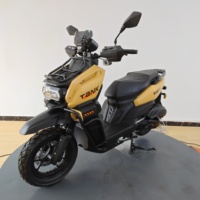 Vente mondiale en promotion : Scooter à essence 150 cm³ 4 temps refroidi par air, design élégant et moderne, transmission automatique CVT, vitesse maximale de 85 km/h