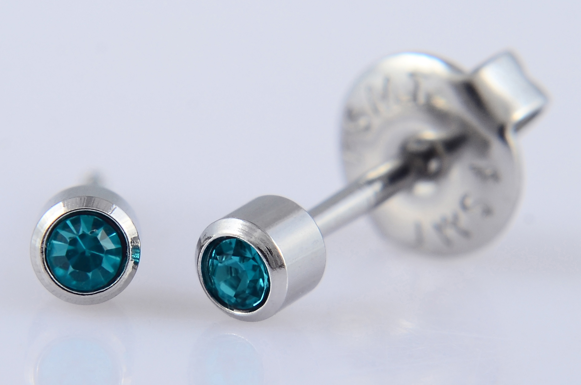 Zircon bleu