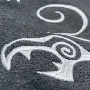 T-Shirt da Uomo OEM di Alta Qualità Maglietta a Tinta Unita in Maglia con <span class=keywords><strong>Stampa</strong></span> Digitale Personalizzata Eco-Friendly Traspirante 100% Cotone con <span class=keywords><strong>Ricamo</strong></span> - Product Image 2