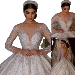 Abito da <span class=keywords><strong>sposa</strong></span> a maniche lunghe in stile francese, nuovo modello 2025, con strascico, per un look da <span class=keywords><strong>sposa</strong></span> da sogno e di classe - Product Image 1