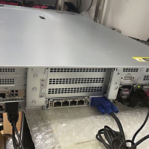 Serveur Rack Reconditionné DL380 Gen10 avec Processeur Xeon Série Gold 5115, 32 Go DDR4, PERC P408i-a, 8SFF Inter 8SFF 8SFF - Product Image 5