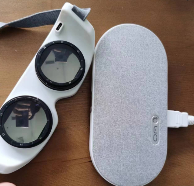 VR Sleeper Virtual Reality Mental Health VR Headset with EEG Electrodes