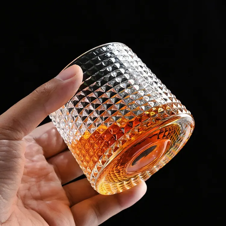 Transparent glass gyro rotating water cup creative rotating whisky glasses crystal