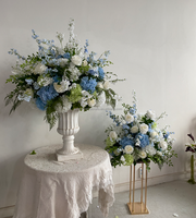 Décoration de mariage Centre de table Composition florale bleue et blanche Grande boule de fleurs Fleurs en soie mélangées Effet naturel Décoration d'allée