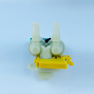 Valve d'entrée d'eau pour lave-linge 8001107700 220V, pièce électrique en plastique durable - Product Image 1