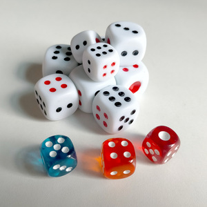 <b>Dice</b> <b>Set</b> White Hexahedron Durable For Chess And Card Entertainment 12-18 Pieces - Product Image 1