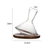 Carafe à vin rouge rotative soufflée à la main, 23 cm de haut, en verre nervuré sans plomb, avec plateau en bois pour la dégustation de vins en hôtel