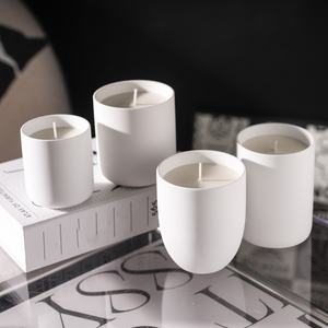 Cylindre fantaisie 8oz 10oz conteneur de bougie pots en porcelaine blanche récipients de bougie de noël bougeoir en céramique vide - Product Image 2