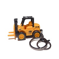 Porte-clés 3d Cartoon Plastique Promotionnel Chariot élévateur Route Chariot Palan Forme Porte-clés Souvenir enfants cadeaux