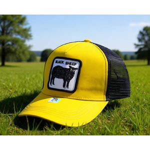 Cappello Trucker con Ricamo Pecora Nera, Rete Gialla, Regolabile, Unisex, Casual, Primavera Estate, 6 Pannelli - Product Image 2