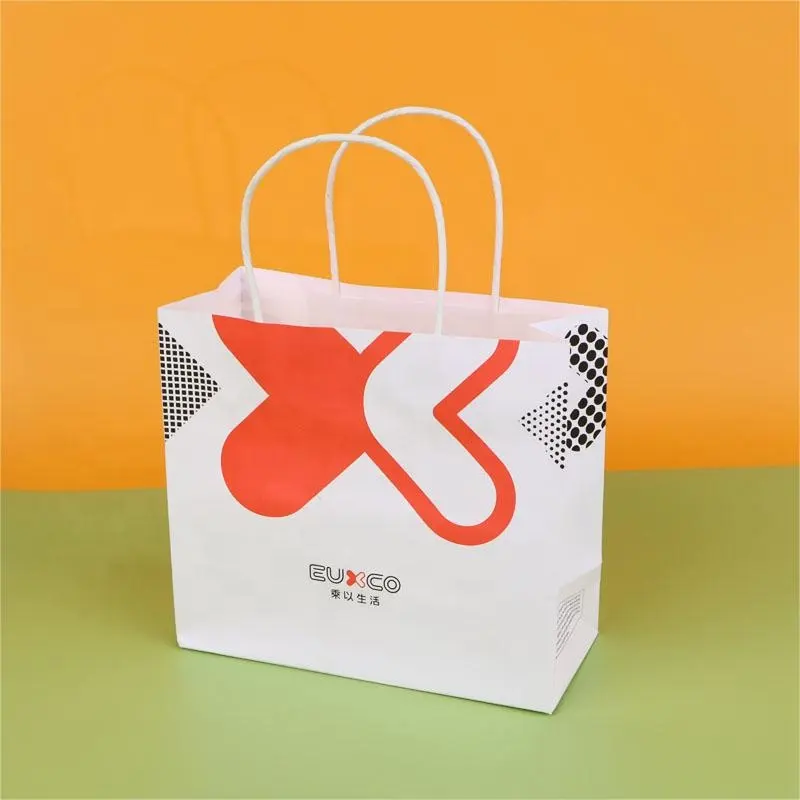 Wholesale White Packaging Gift Bags Custom Logo Personalized Branded Carrier Boutique Bags