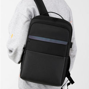 Mochila Antirrobo de Gran Capacidad 2026, con Carga USB, Almacenamiento Ligero, Impermeable, para Negocios, Portátil, Estudiantes - Product Image 5