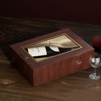 Caja de Regalo Rígida Personalizable para Vino o Whisky, Diseño Estampado en Cartón Reciclable, Caja de Regalo Empresarial o Festiva para Vino o Whisky
