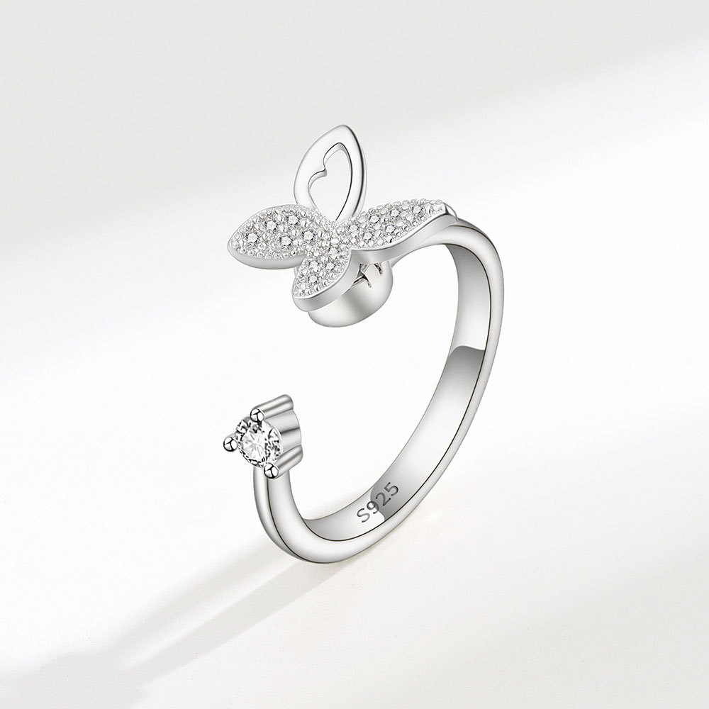 White gold color