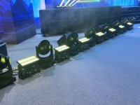 Pro COLOR STRIKE M con clasificación IP65, compatible con Artnet, Seetronic True 1 en 1 y DMX de 3 o 5 pines