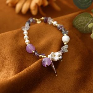 Pulsera Versátil de Perlas Naturales con Cuentas de Piedra Triturada y Colgante de Pétalo, Adorno de Mano de Moda para Dama, Joyería Casual Diaria - Product Image 1