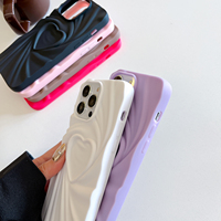 Offre Spéciale nouveau 3D mignon rides coeur amour étui de téléphone souple pour iPhone 16 15 14 13 12 11 Pro Max