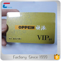 Cartes plastiques de membre VIP Or, impression numérique couleur recto-verso, carte de visite PVC certifiée ISO9001, finition brillante/mate