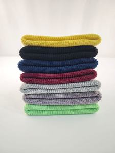 Gorro de Punto Acrílico 100% con Puño Acanalado de Color Sólido, Cálido para Invierno, con Logotipo Personalizado para Hombre y Mujer - Product Image 6