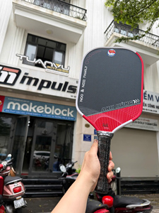 ไม้พายพิคเคิลบอล EAVX Gen 4 ระดับมืออาชีพ โครงสร้างไทเทเนียมขึ้นรูปด้วยความร้อน โปรไฟล์ไร้ขอบ แกนไม้ป็อปลาร์ เพิ่มพลังการหมุน - Product Image 1