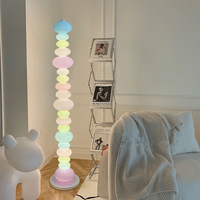 Lampe sur pied en fer colorée en forme de guirlande de bonbons, design créatif Macaron pour chambre et salon, ampoule à économie d'énergie