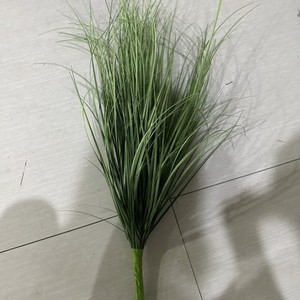 หญ้าเทียมฟอกซ์เทลกรีนเวย์ ชุด 70 ซม. สีเขียวเข้ม พีวีซีเนื้อนุ่ม ตกแต่งภายในและภายนอก สไตล์ธรรมชาติแบบชนบท - Product Image 1