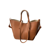 Sac fourre-tout tendance en PU texture litchi style coréen pour femme 2025 – Grande capacité, fermoir magnétique, porté épaule ou croisé, idéal pour le travail