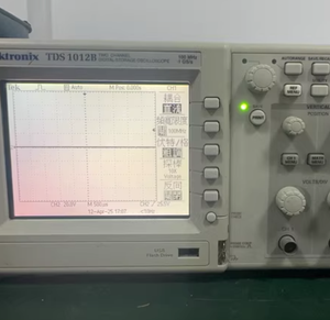 Offre Spéciale : Oscilloscope Numérique à Mémoire (DSO) Série Tektronix TDS2012C/TDS1012/TDS1012B TDS220/TDS1002/TDS2012 - Product Image 6