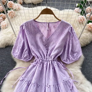 LY5059 nuovo stile coreano <span class=keywords><strong>Chic</strong></span> in tinta unita con scollo a V ricamato abito Midi <span class=keywords><strong>donna</strong></span> abiti dolci <span class=keywords><strong>abbigliamento</strong></span> all'ingrosso 5 - Product Image 6