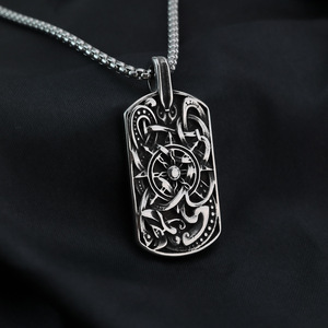 Yunnique Collar con colgante de brújula vikinga nórdica de acero inoxidable para hombre, diseño geométrico, joyería de regalo - Product Image 2