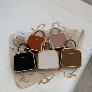 Bolso de Mano de Acrílico Brillante Adornado con Pedrería, Bolso de Cadena para Mujer - Product Image 3