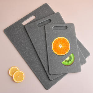 Planche à découper en plastique écologique personnalisée planche à découper double face en trois parties pour le tri des légumes - Product Image 6