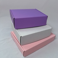 Boîte de papier d'expédition de luxe avec logo personnalisé Emballage de cadeau d'affaires en carton ondulé Boîte de papier écologique
