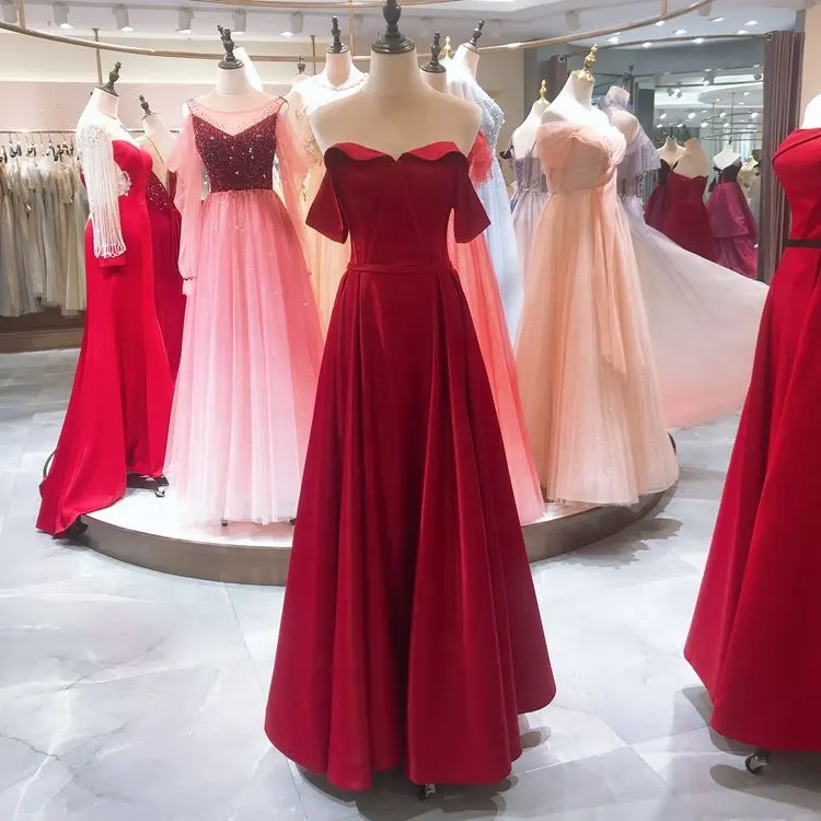 Nuovo Stile Rosso vestito pieghettato over-the-spalla abito di Lusso Delle Donne Su Ordinazione Elemento Sposa Perfetta di disegno da Sayabridal