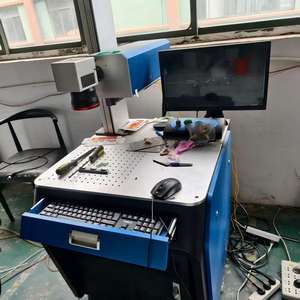 Máquina de Marcado Láser UV de Alta Precisión de 5W para Materiales No Metálicos - Product Image 3