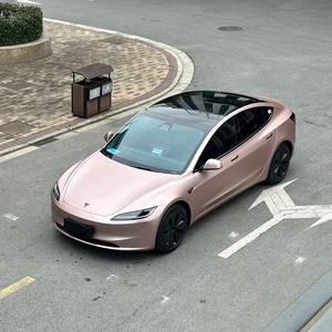 Film de protection de carrosserie automobile <span class=keywords><strong>TUP</strong></span> Satin Rose Gold PPF anti-rayures auto-cicatrisant brillant TPU changeant de couleur résistant à la chaleur et aux UV - Product Image 3