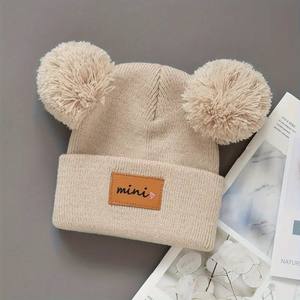 Chapeau en <span class=keywords><strong>tricot</strong></span> tendance automne-hiver avec étiquette en cuir <span class=keywords><strong>pour</strong></span> garçons et filles, style décontracté <span class=keywords><strong>facile</strong></span> à assortir - Product Image 2