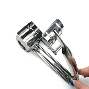 Mini râpe à fromage rotative à main déchiqueteuse de ménage râper les écrous durs Gadgets de cuisine multifonctionnels - Product Image 3
