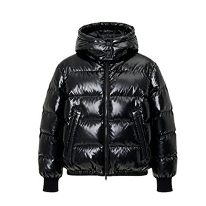 Piumino da <span class=keywords><strong>Uomo</strong></span> <span class=keywords><strong>Nero</strong></span> Lucido Imbottito in Spessa Piuma d'Anatra con Cappuccio e Logo Personalizzato dei Produttori Originali di Xuchang - Product Image 1