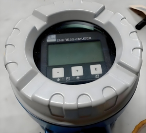 เครื่องวัดระดับอัลตราโซนิก Endress+Hauser รุ่น E+H FMU40-ANB2A4 (Fmu30 Fmu40 Fmu41 Fmu42 Fmu43 Fmu44) สำหรับวัสดุแข็งและน้ำมัน ยี่ห้อ Endress+Hauser รุ่น Prec - Product Image 3