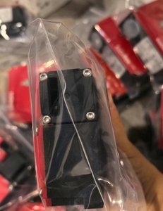 สวิตช์ล็อคประตูนิรภัย EUCHNER STM1N-242B024-M ของแท้ใหม่เอี่ยม คุณภาพดี มีสินค้าพร้อมส่ง - Product Image 3