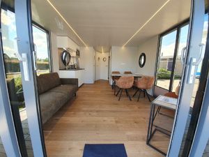 <span class=keywords><strong>Maison</strong></span> flottante de luxe moderne de qualité supérieure, personnalisée en usine, avec salle de bain et cuisine, modèle 2024, à vendre - Product Image 4